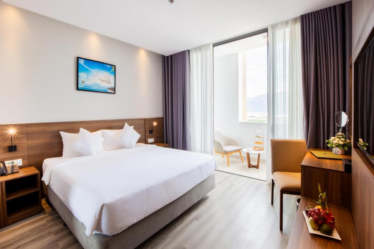 Merlot Hotel Nha Trang Dış mekan fotoğraf